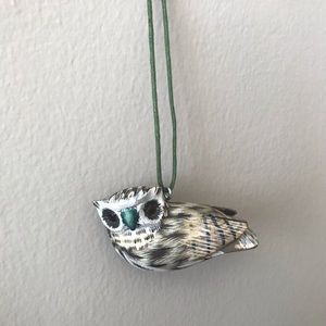 Hanging owl